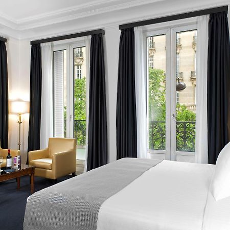 ホテル メリア パリ シャンゼリゼ エクステリア 写真
